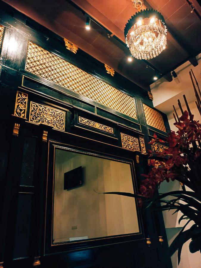 The Magazine Boutique